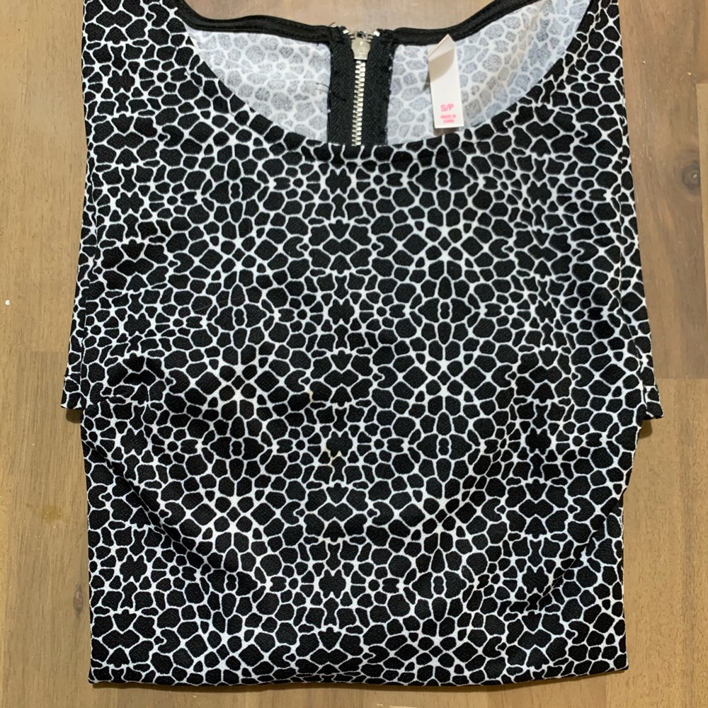 Juniors dress
